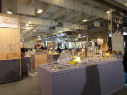 �G�L�b�v�z�e��(EQUIP'HOTEL)�̓p���Ŋu�N�J�Â����z�e�����̍��ۓI�Ȍ��{�s