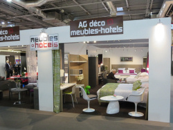 �G�L�v�z�e��(EQUIP'HOTEL)�̓p���J�Ẫz�e�����{�s