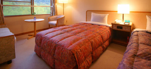 ペンションのベッドとオーベルジュのマットレス、業務用ベッドの徹底比較