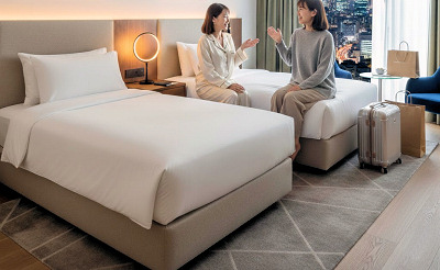 デュベとデュベカバーとベッドスローのサイズバランスはどうすれば使いやすい? どうすればキレイにベッドメイクできる?