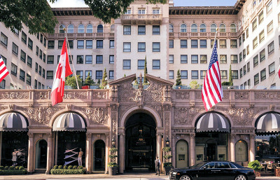 �T�[�^(serta)�̃}�b�g���X���[������Ă���z�e������