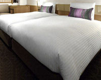 �z�e���H�уx�b�h�J�o�[ �f���x�^�C�v