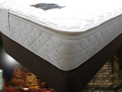 �|�P�b�g�n�[�h�^�C�vSERTA�}�b�g���X