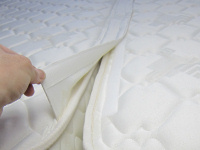 �}�b�g���X�̘A����