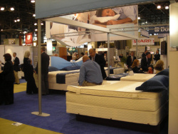 �z�e���ƊE�̌��{�s�E�W���� International HOTEL/MOTEL & RESTAURANT SHOW 33