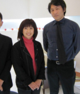 ���v���q����ƋL�O�B�e