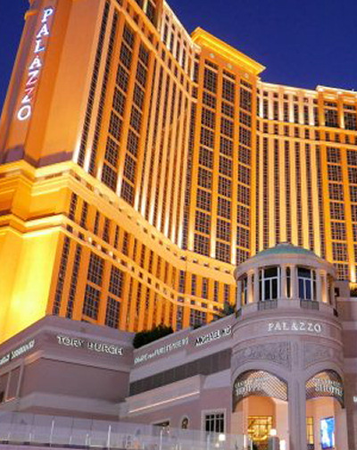 �T�[�^(Serta)�̃}�b�g���X���[������Ă���z�e������